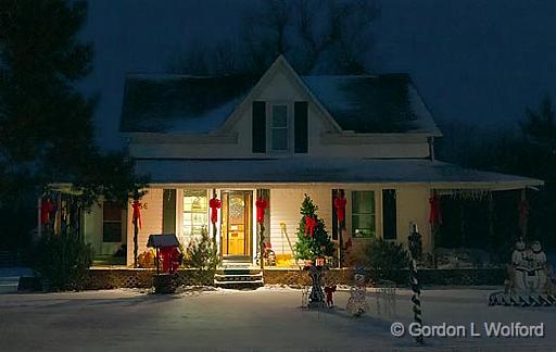 House In First Light_03203-11.jpg - Photographed at Toledo, Ontario, Canada.